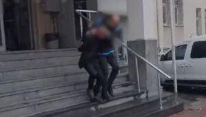 baba ogulun yaralandigi silahli saldirida 2 kisi tutuklandi l6CsbuSu.jpg